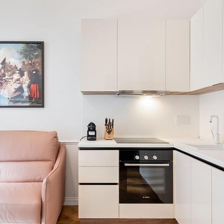 Buzzstays - Stylish Apartments Vatican Rome Downtown Exteriör bild