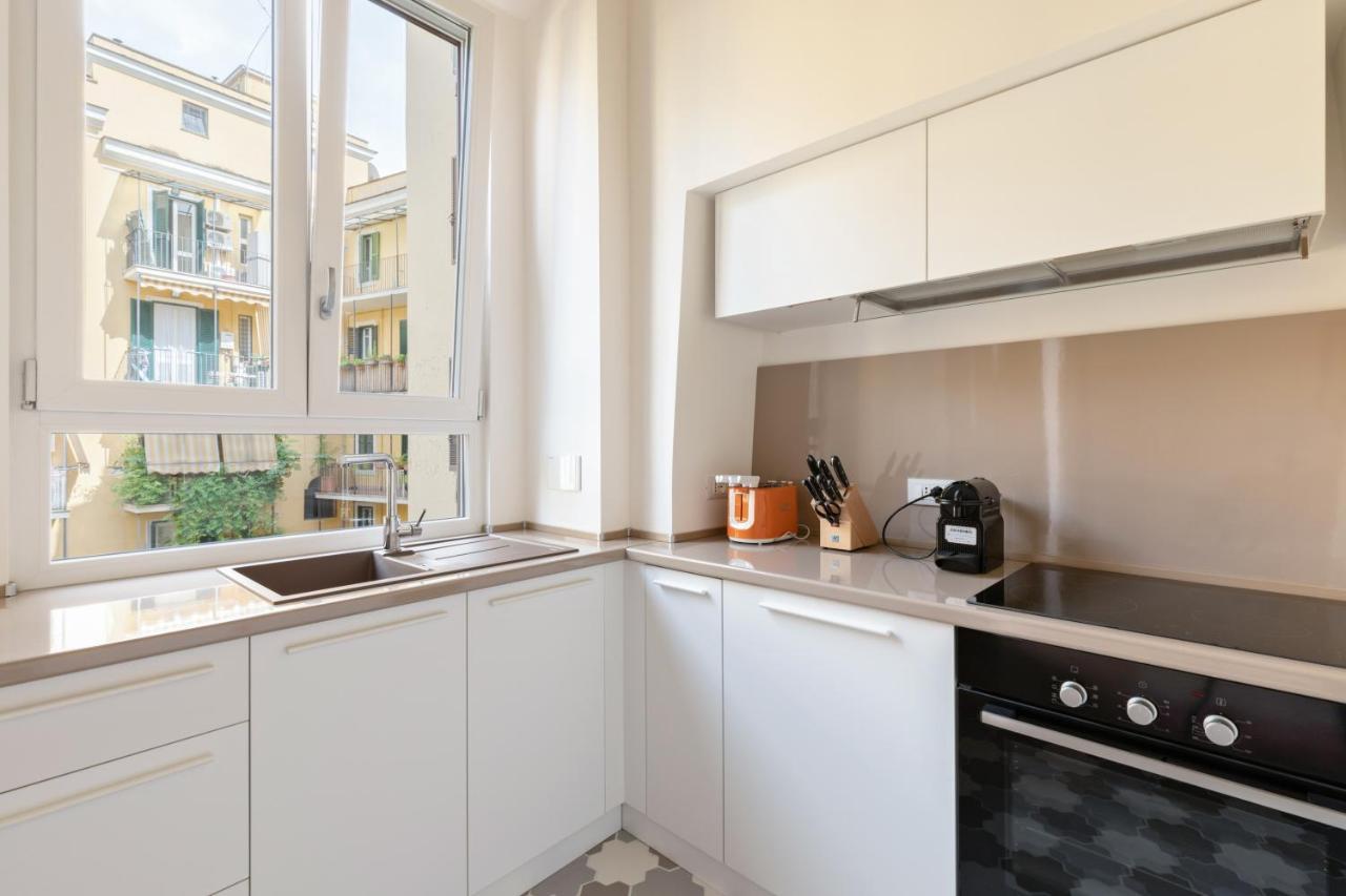 Buzzstays - Stylish Apartments Vatican Rome Downtown Exteriör bild