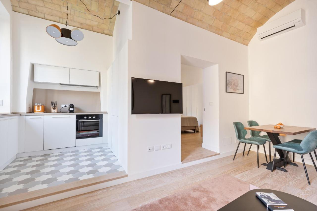 Buzzstays - Stylish Apartments Vatican Rome Downtown Exteriör bild