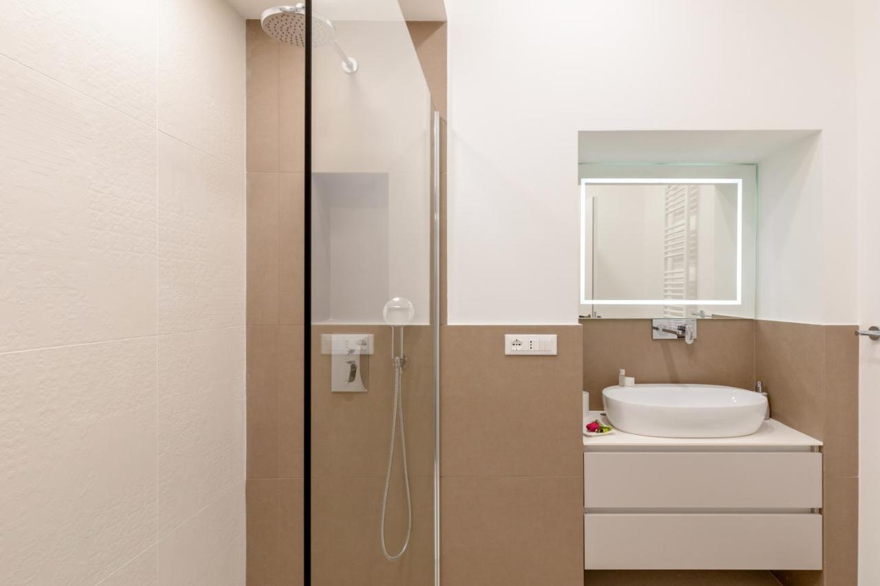 Buzzstays - Stylish Apartments Vatican Rome Downtown Exteriör bild