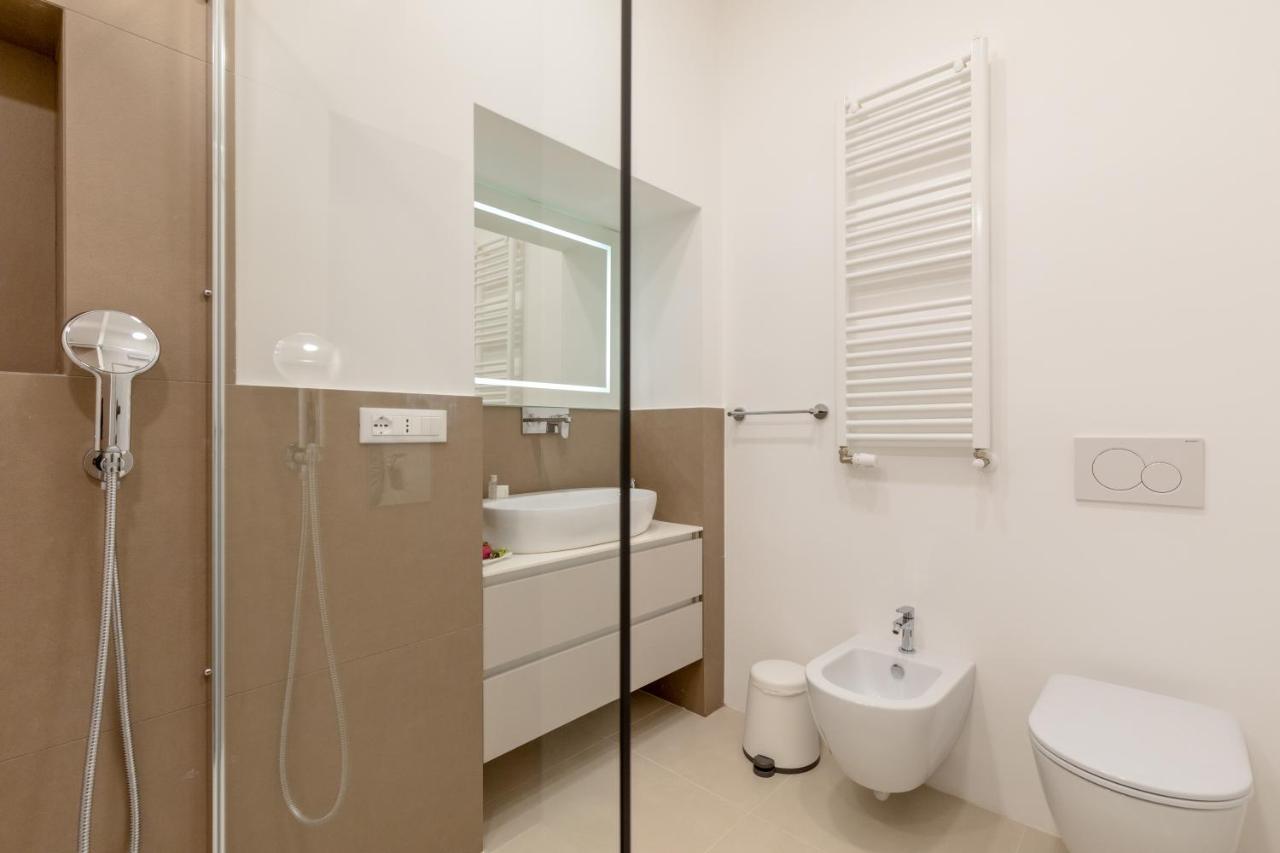 Buzzstays - Stylish Apartments Vatican Rome Downtown Exteriör bild